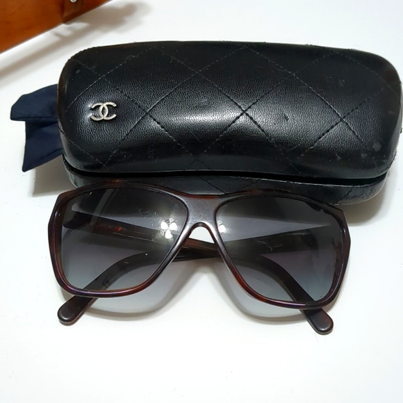 Chanel vintage sunglasses - Picture 2 of 7